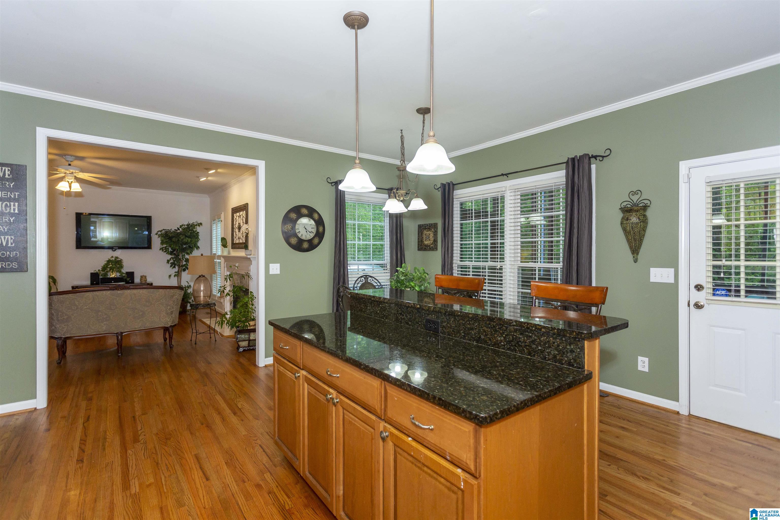 3021 Piper Way Birmingham, AL 35244 - Photo 9 of 47