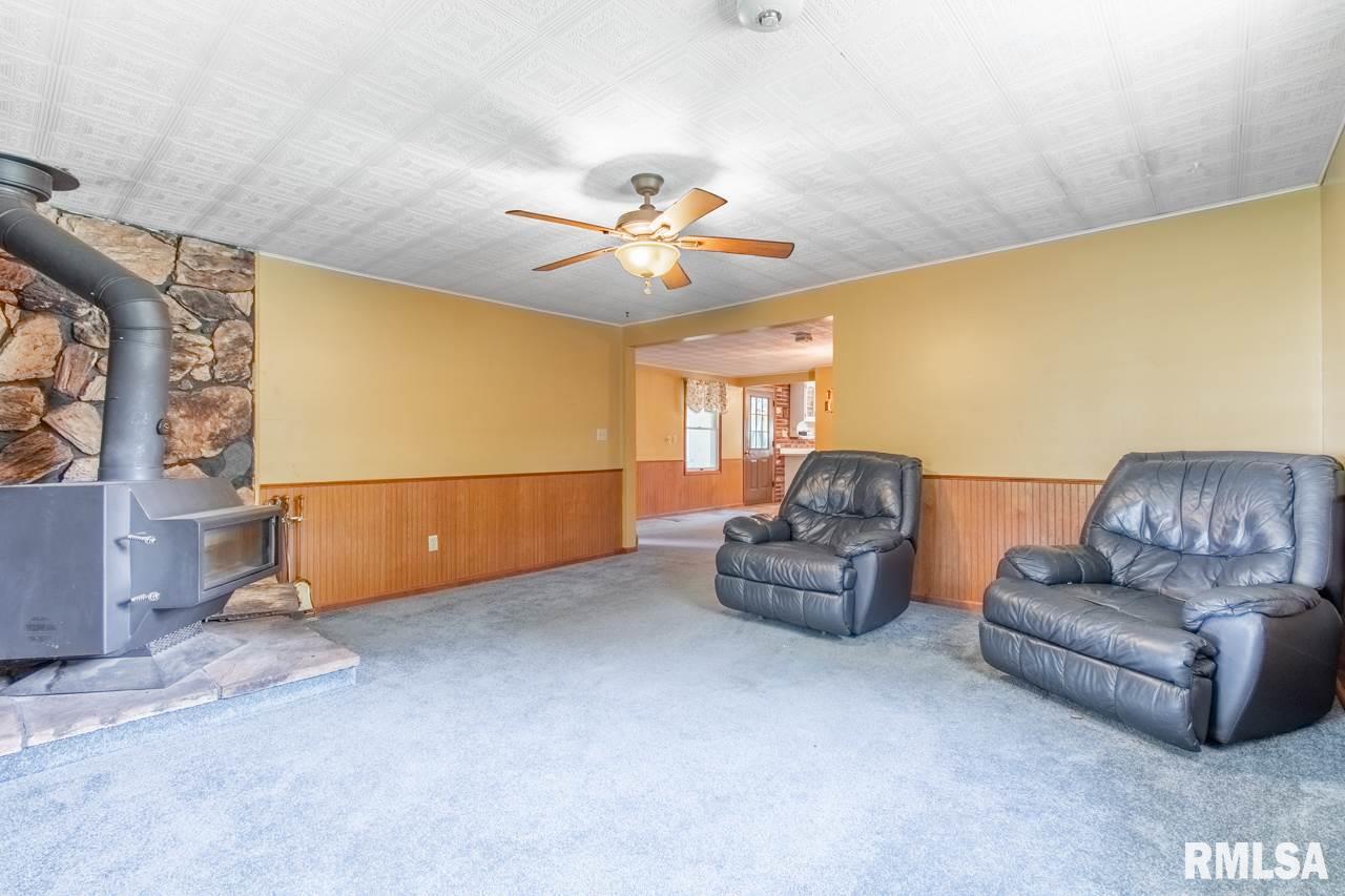 22700 West Swab Run Road Elmwood, IL 61529 - Photo 18 of 36 Gallery Image 18
