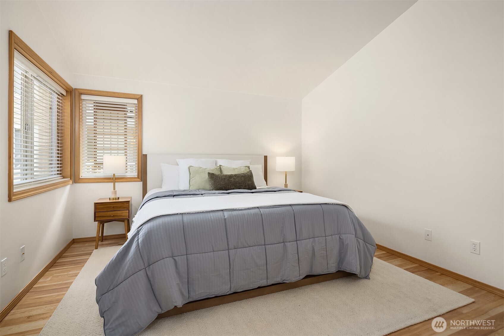 434 3rd Avenue South, Unit C204 Edmonds, WA 98020 - Photo 13 of 22