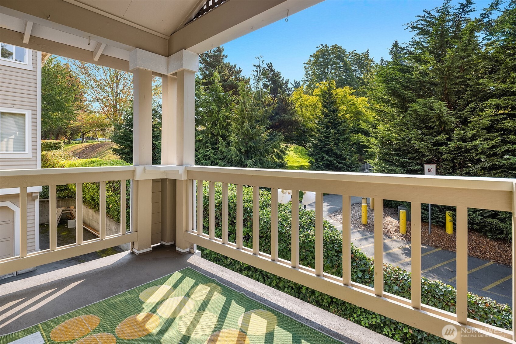 434 3rd Avenue South, Unit C204 Edmonds, WA 98020 - Photo 2 of 22