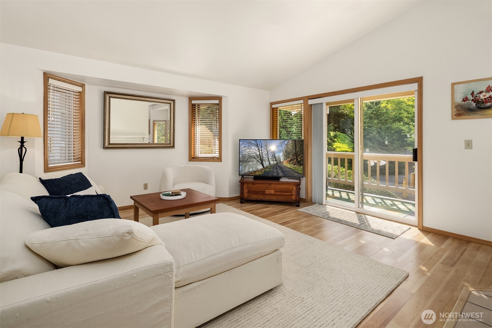 434 3rd Avenue South, Unit C204 Edmonds, WA 98020 - Photo 3 of 22