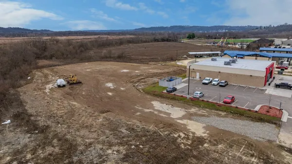 $750,000 | 0 West Eads Parkway, Lawrenceburg, IN 47025