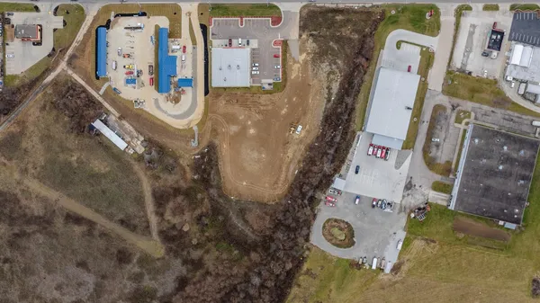 $750,000 | 0 West Eads Parkway, Lawrenceburg, IN 47025