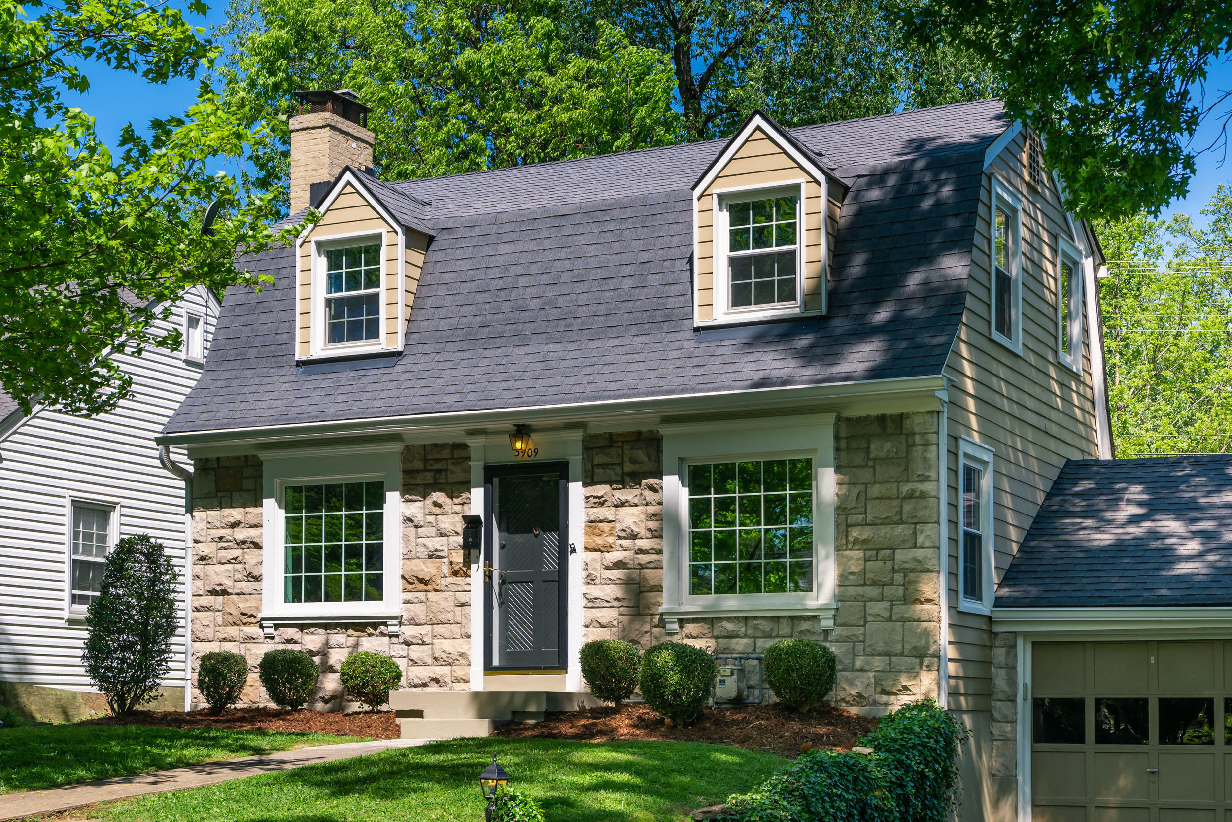 3909 Springhill Road Louisville, KY 40207 - Photo 1 of 32 3909 Springhill Rd-01
