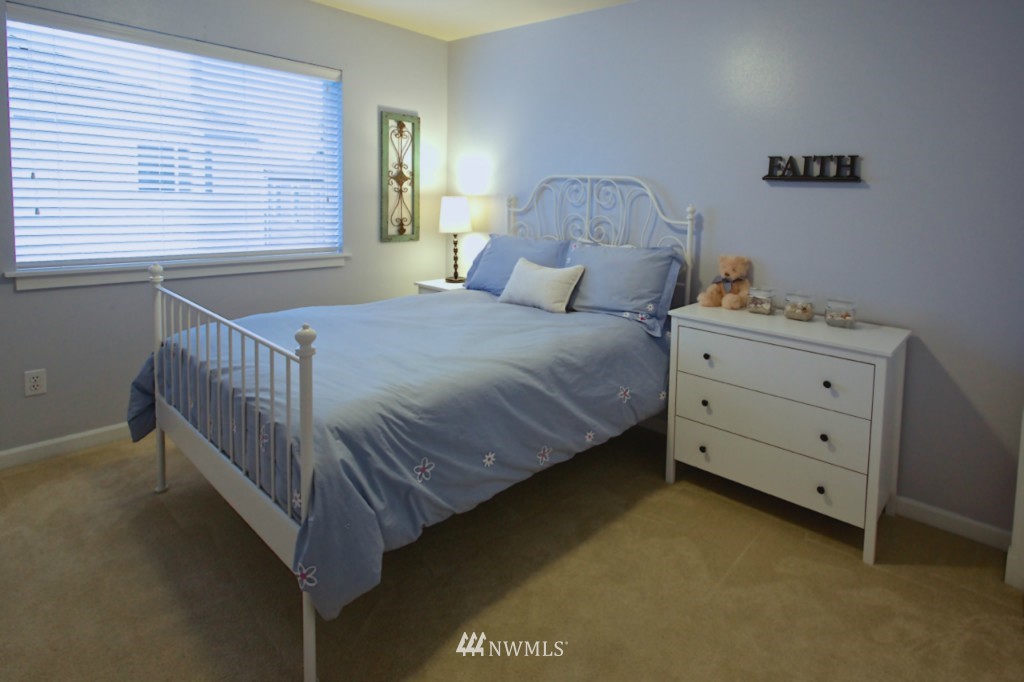 21926 41st Avenue Southeast Bothell, WA 98021 - Photo 19 of 25
