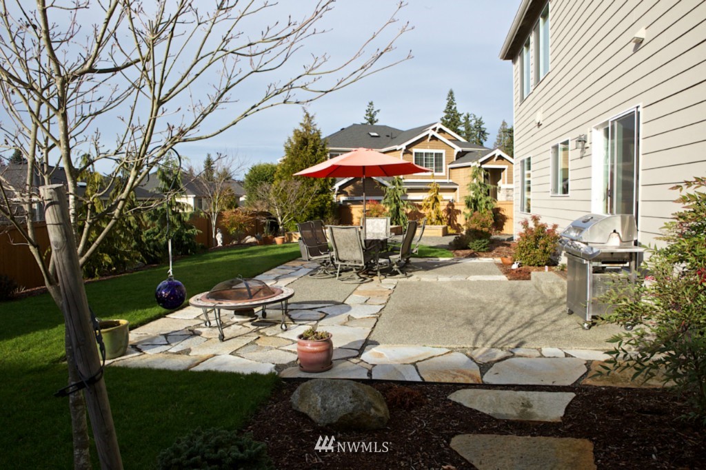 21926 41st Avenue Southeast Bothell, WA 98021 - Photo 23 of 25