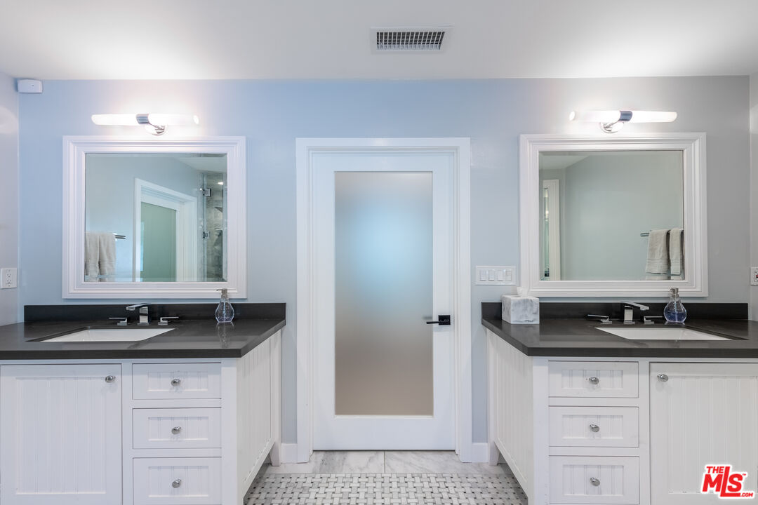 17149 McCormick Street Encino, CA 91316 - Photo 34 of 61