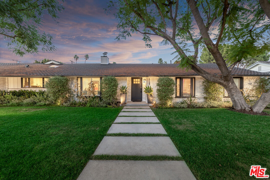 17149 McCormick Street Encino, CA 91316 - Photo 7 of 61