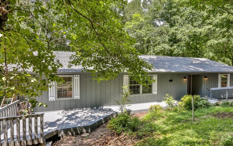 112 Maple Street Ellijay, GA 30540 - Photo 1 of 4 Main View