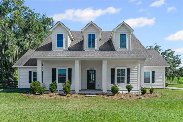 $402,000 | 13693 Highway 23, Belle Chasse, LA 70037