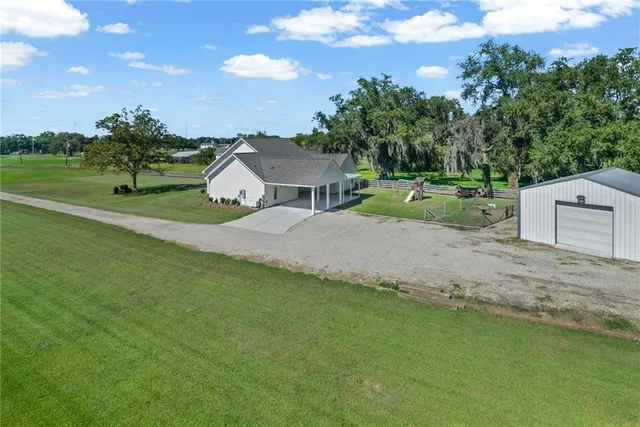 $402,000 | 13693 Highway 23, Belle Chasse, LA 70037