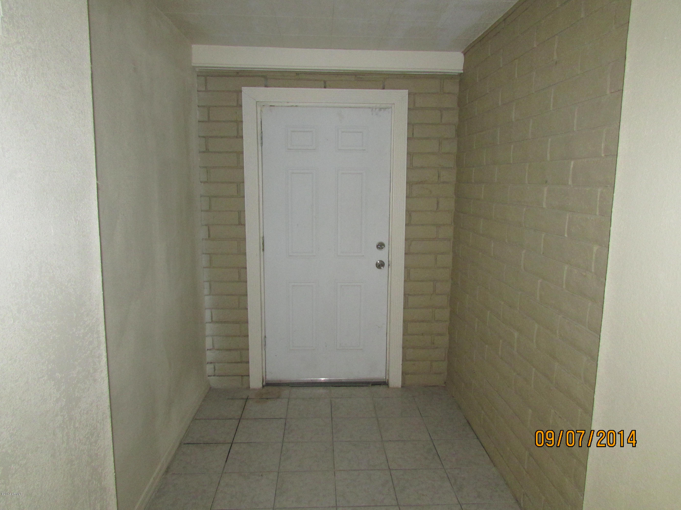 5627 West Camelback Road Phoenix, AZ 85031 - Photo 11 of 18 IMG_1809