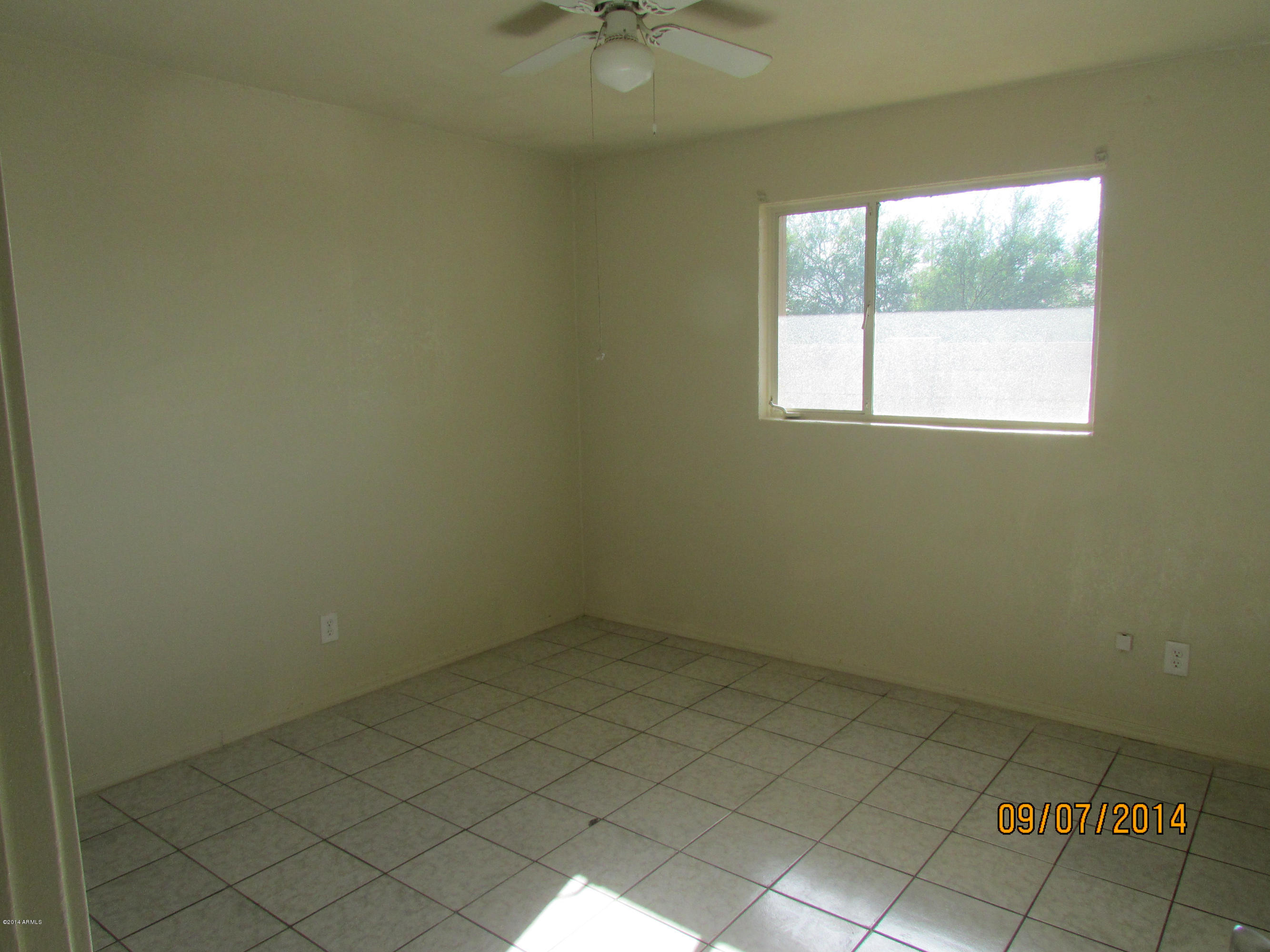 5627 West Camelback Road Phoenix, AZ 85031 - Photo 14 of 18 IMG_1818