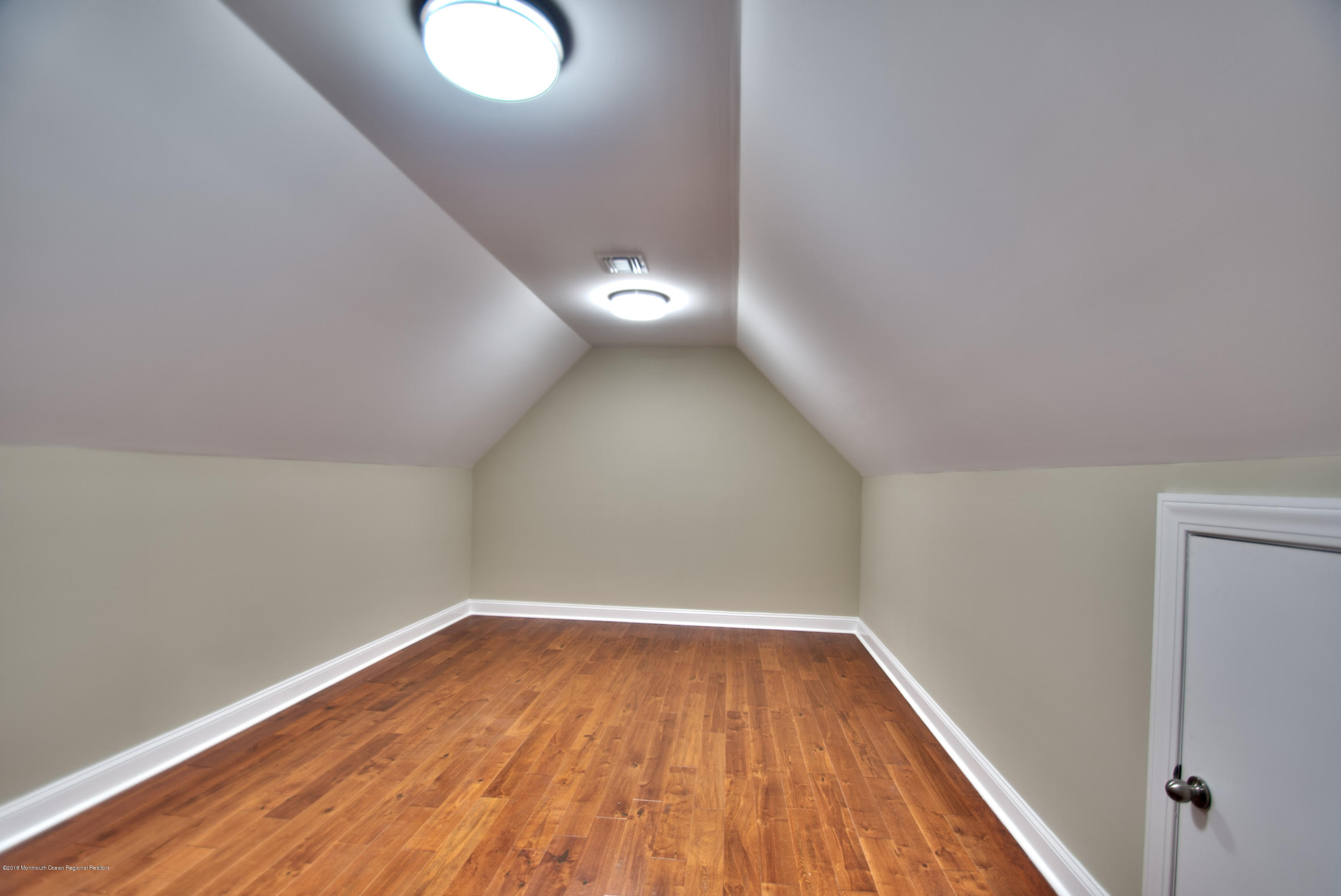 184 Thompson Grove Road Manalapan, NJ 07726 - Photo 40 of 58 Master Walk In Closet