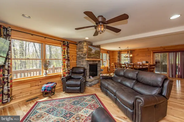 $929,000 | 45 Marble Way, McHenry, MD 21541