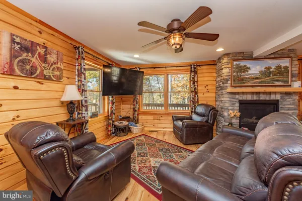 $929,000 | 45 Marble Way, McHenry, MD 21541