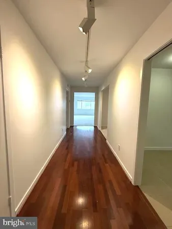 $2,450 | 11500 Fairway Drive, Unit 402, Reston, VA 20190