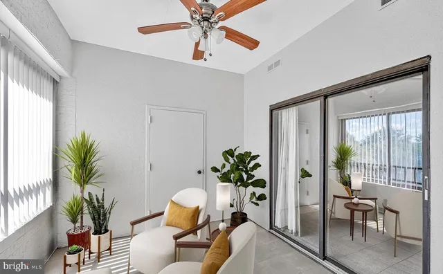 $2,450 | 11500 Fairway Drive, Unit 402, Reston, VA 20190