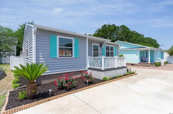 $385,000 | 611 B 3rd Avenue South, North Myrtle Beach, SC 29582