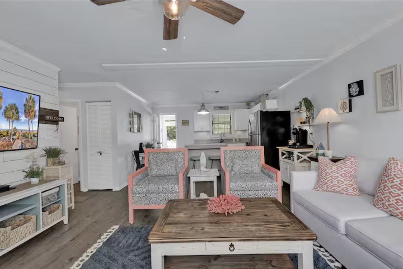 611 B 3rd Avenue South North Myrtle Beach, SC 29582 - Photo 2 of 27