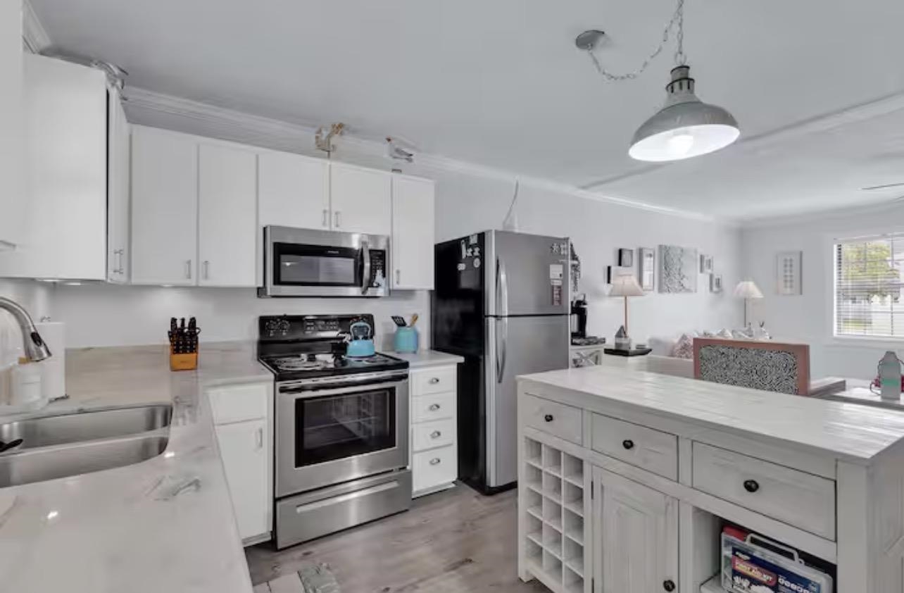 611 B 3rd Avenue South North Myrtle Beach, SC 29582 - Photo 9 of 27