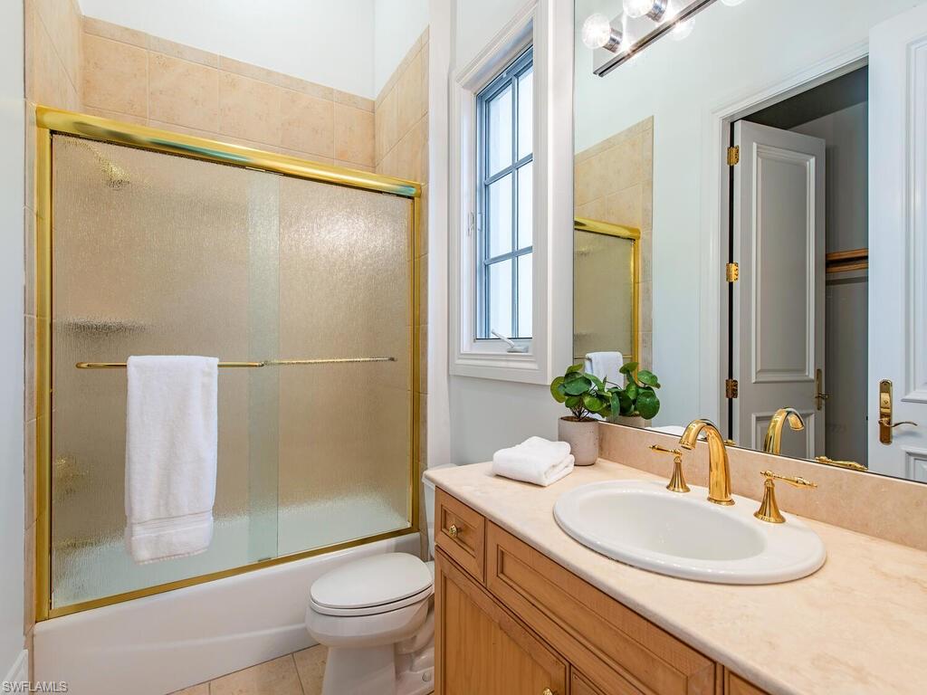 2547 Avila Lane Naples, FL 34105 - Photo 14 of 18