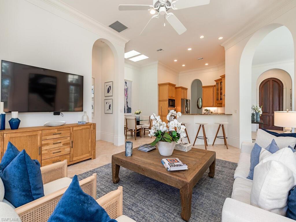 2547 Avila Lane Naples, FL 34105 - Photo 3 of 18