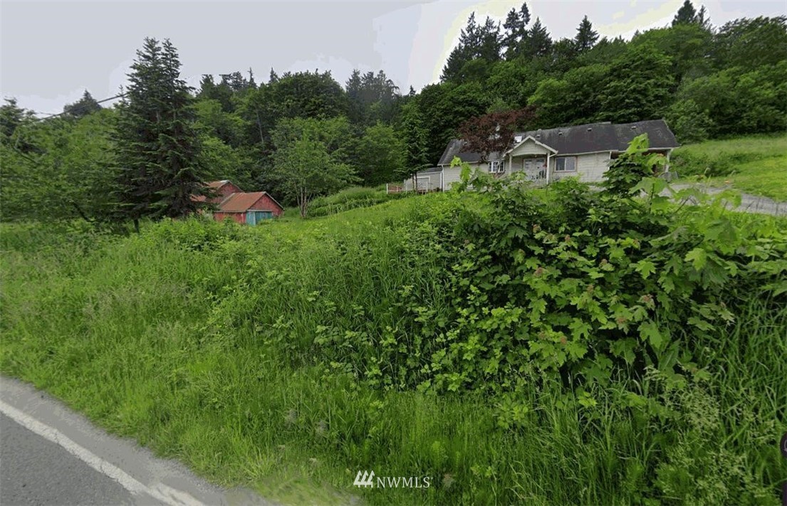 8218 Larimer Road Everett, WA 98208 - Photo 8 of 11 Gallery Image 8