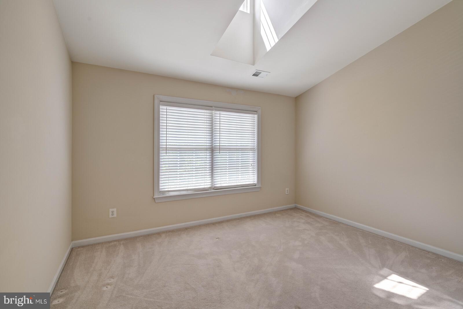 47742 Warwickshire Terrace Sterling, VA 20165 - Photo 38 of 88 Bedroom 3