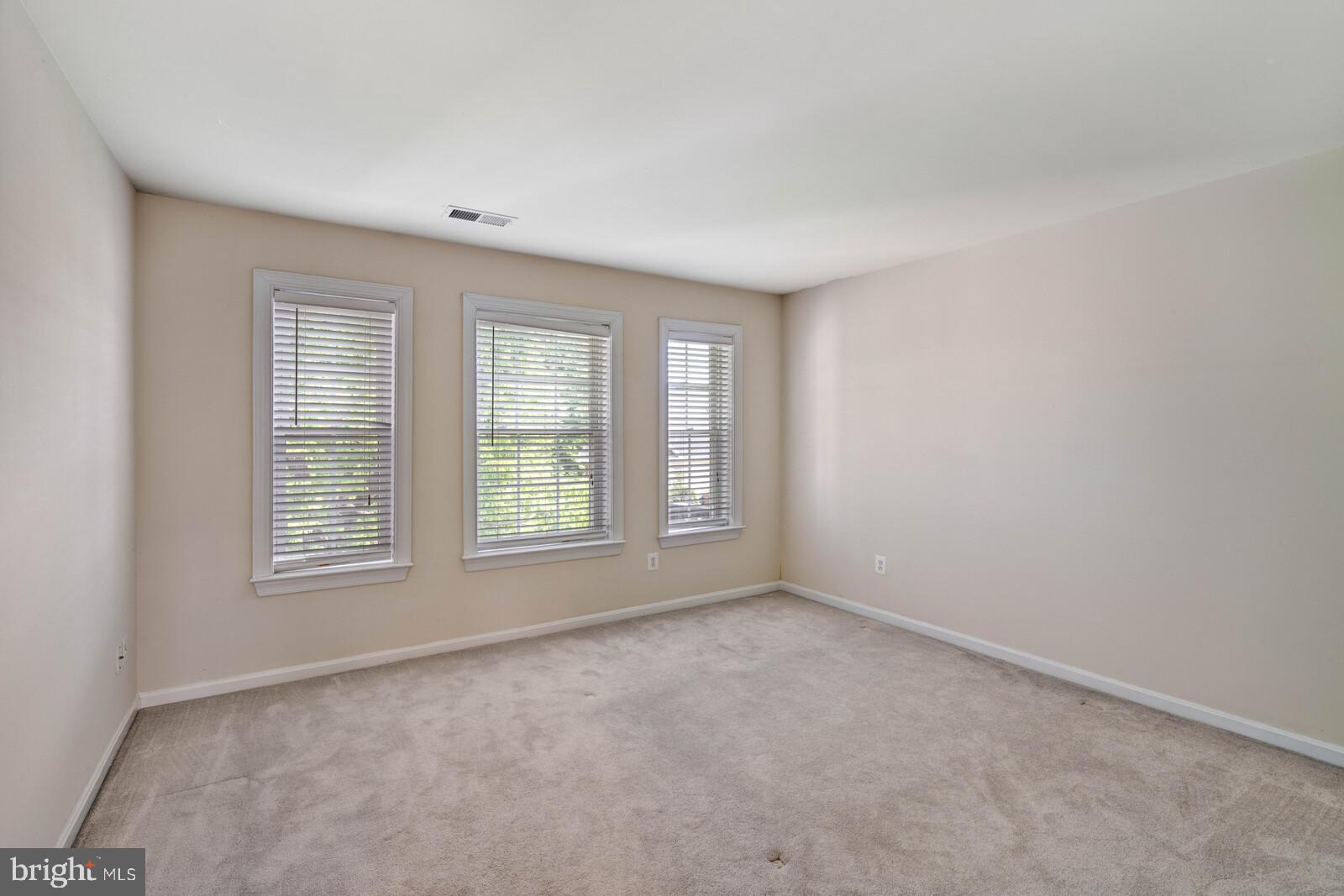 47742 Warwickshire Terrace Sterling, VA 20165 - Photo 42 of 88 Bedroom 5