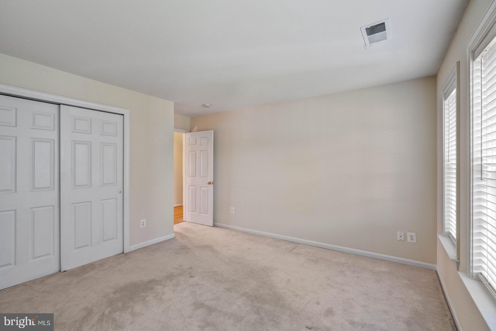 47742 Warwickshire Terrace Sterling, VA 20165 - Photo 43 of 88