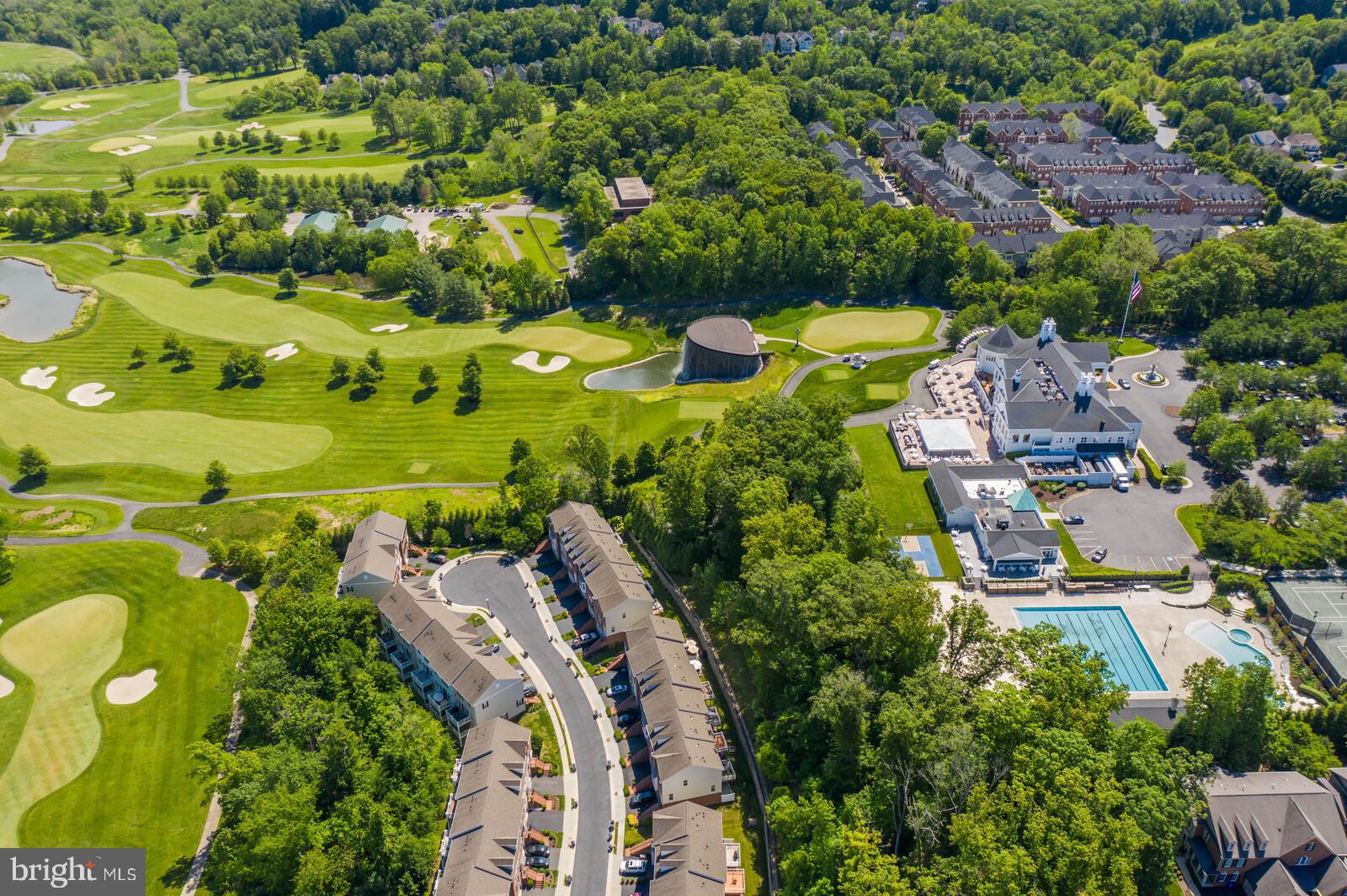 47742 Warwickshire Terrace Sterling, VA 20165 - Photo 52 of 88 Trump National