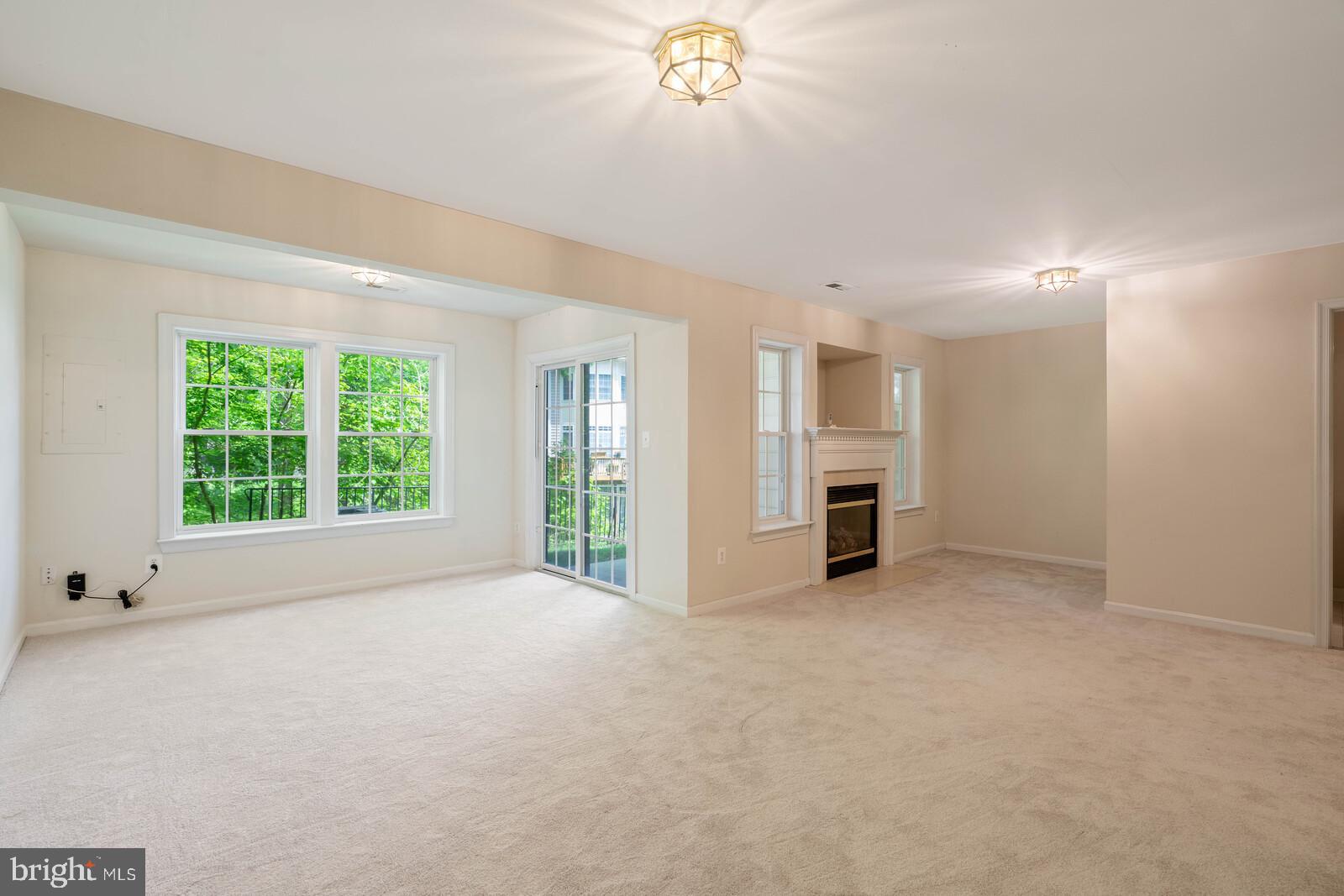 47742 Warwickshire Terrace Sterling, VA 20165 - Photo 9 of 88 Space for an Office