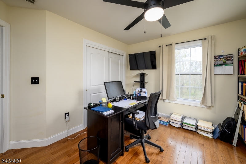 32 Pleasant Plains Road Franklin Park, NJ 08823 - Photo 12 of 23