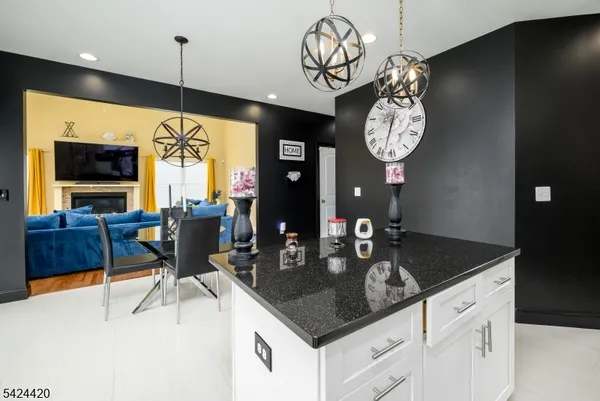 $965,000 | 32 Pleasant Plains Road, Franklin Park, NJ 08823
