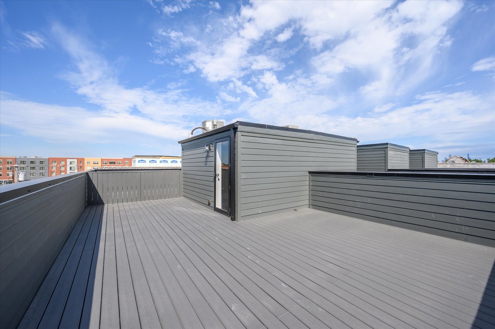 4438 South Drexel Boulevard, Unit D Chicago, IL 60653 - Photo 28 of 29 a view of terrace with seating space