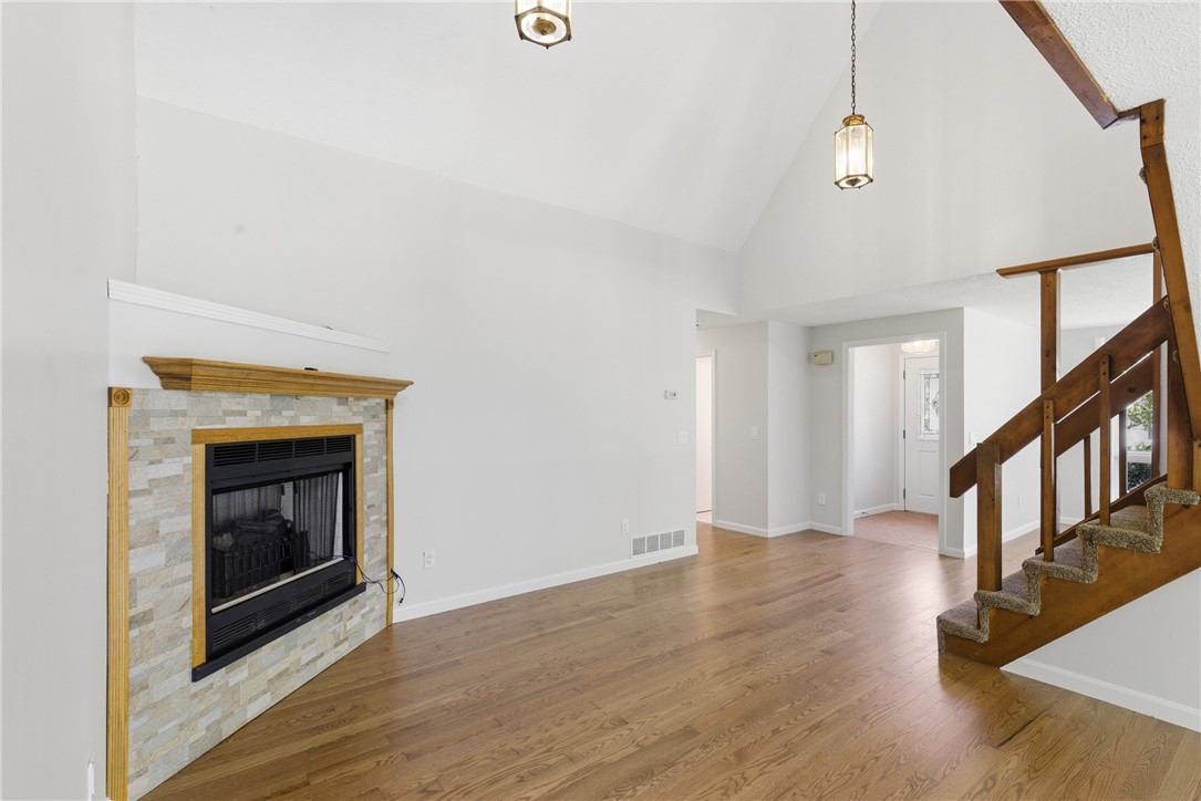 32 Briarwood Road Lincoln, RI 02865 - Photo 9 of 44
