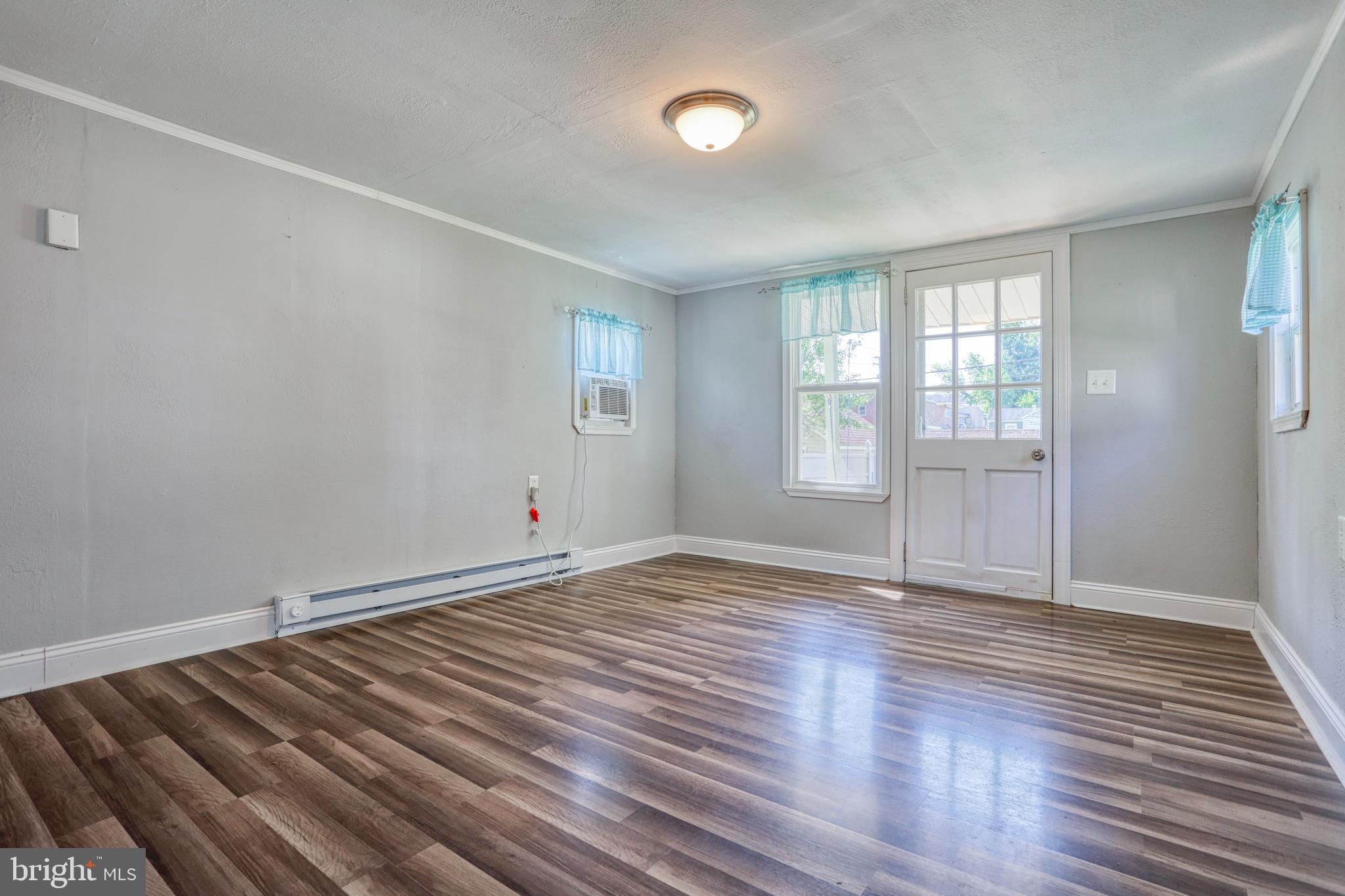 122 Lightner Road York, PA 17404 - Photo 10 of 34 Gallery Image 10
