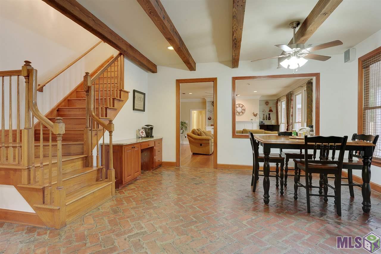 13 Hidden Oak Lane Baton Rouge, LA 70810 - Photo 9 of 21 Breakfast Area