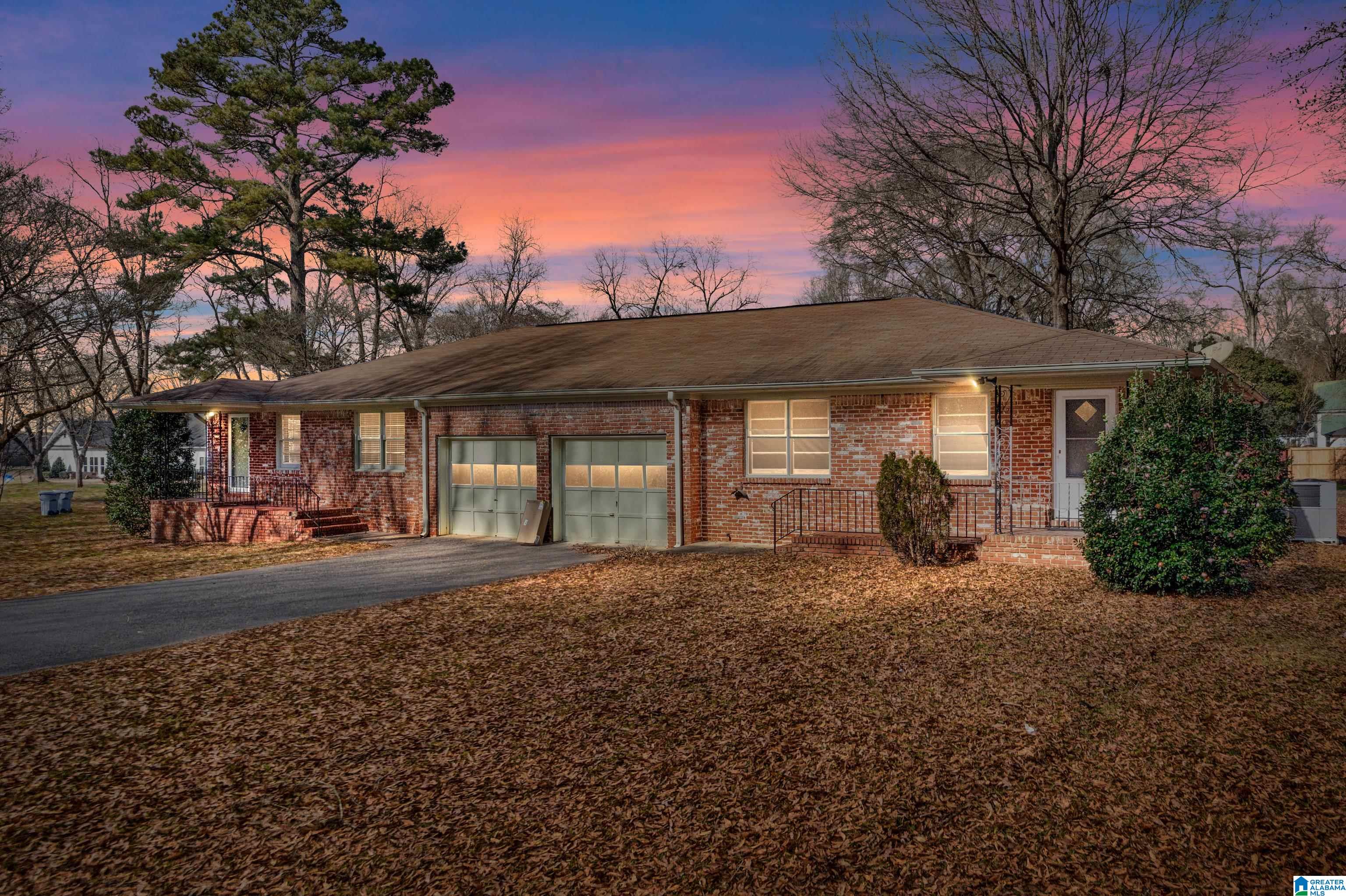 93 Richey Lane, Unit 3 & 4 Columbiana, AL 35051 - Photo 1 of 39