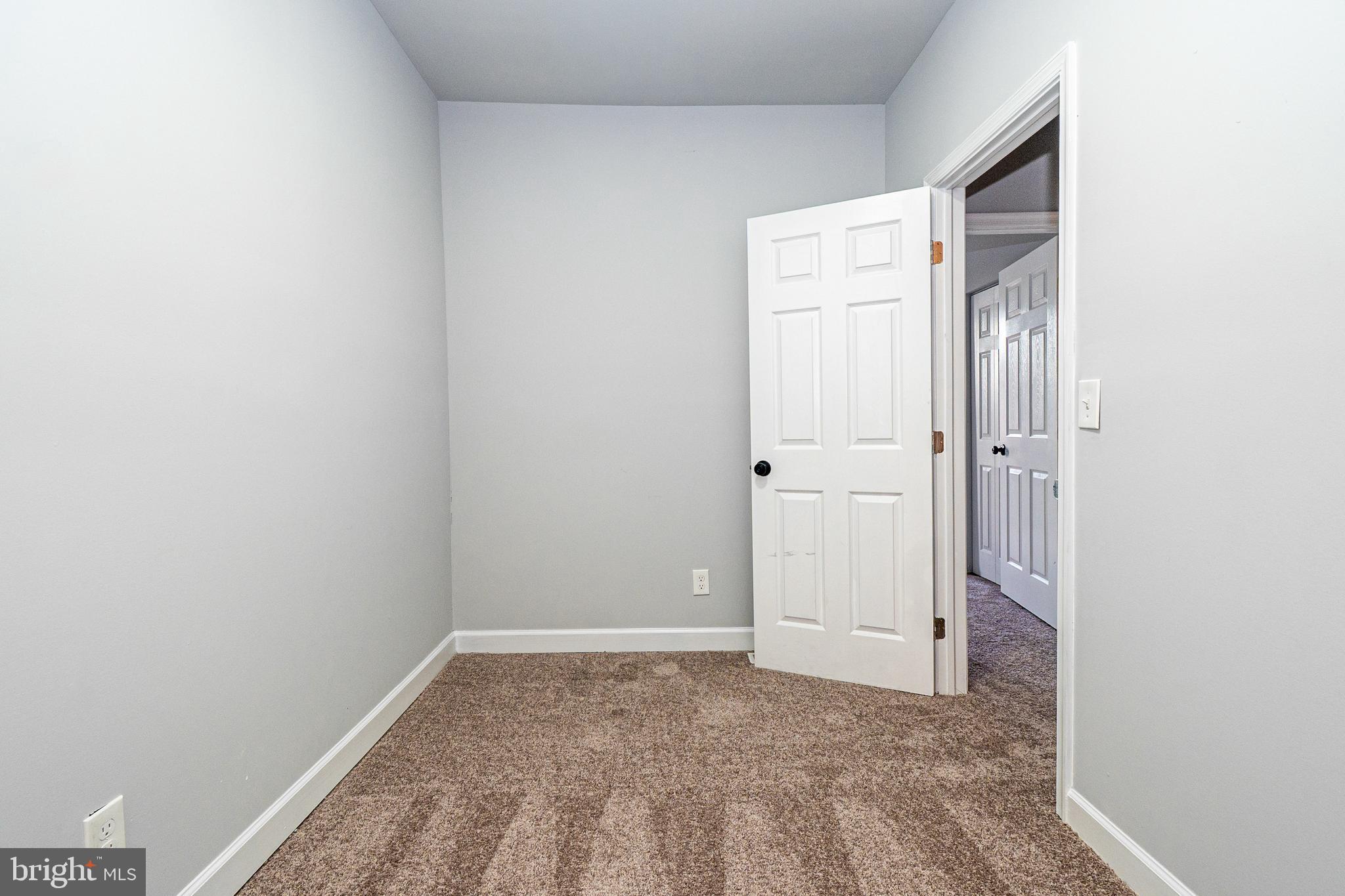 3103 East Monument Street Baltimore, MD 21205 - Photo 13 of 20 a view of room