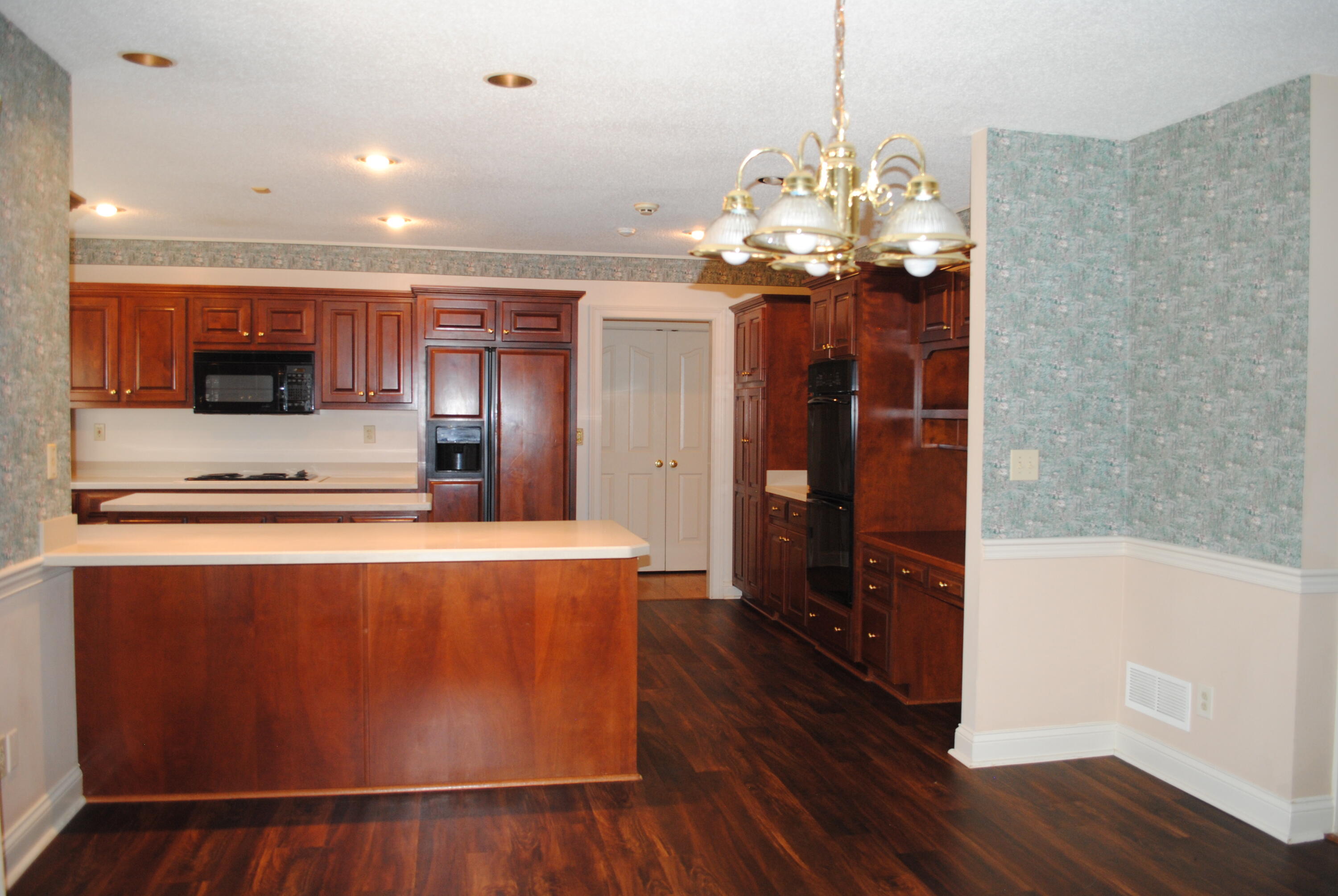 240 Roberts Road Versailles, KY 40383 - Photo 9 of 32 DSC_0587