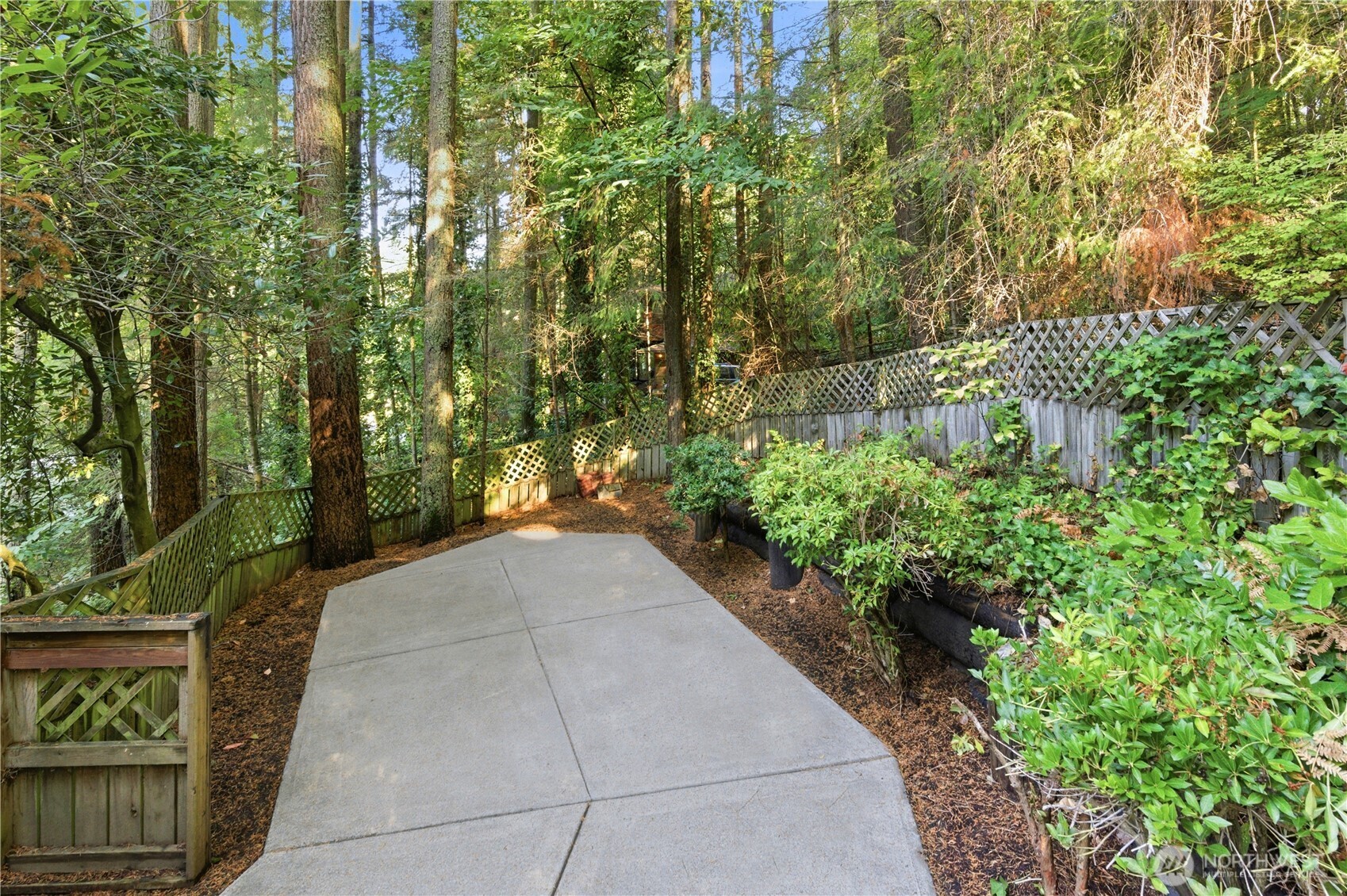 20911 30th Drive Southeast Bothell, WA 98021 - Photo 37 of 40 a view of path and green space