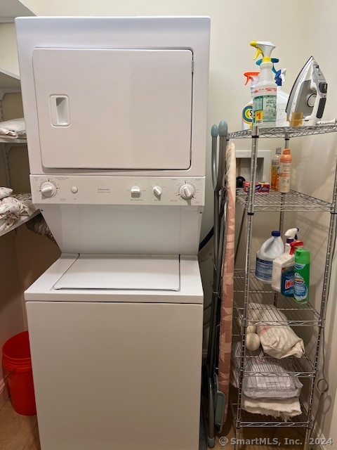 103 Main Street, Unit 2101 Stonington, CT 06378 - Photo 26 of 29