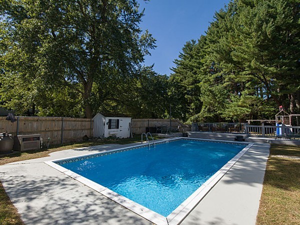 106 Concord Road Wayland, MA 01778 - Photo 22 of 23 Gallery Image 22