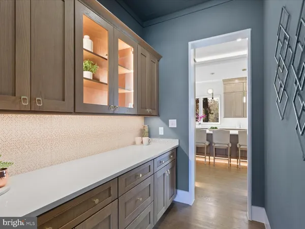 $2,599,888 | 616 Gibson Circle Southwest, Vienna, VA 22180