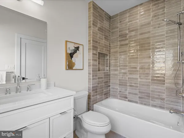 $2,599,888 | 616 Gibson Circle Southwest, Vienna, VA 22180