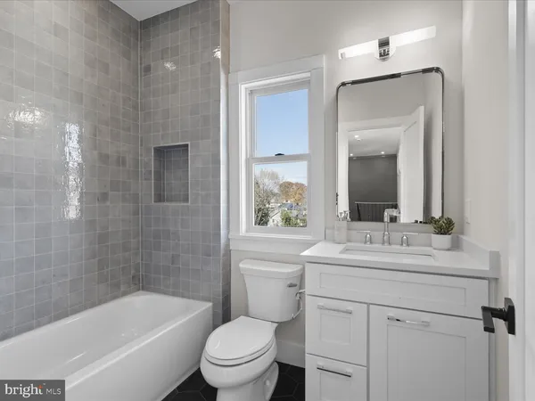 $2,599,888 | 616 Gibson Circle Southwest, Vienna, VA 22180