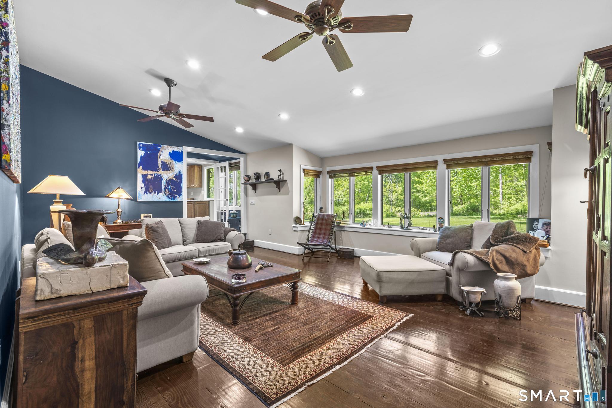 2596 High Ridge Road Stamford, CT 06903 - Photo 9 of 40