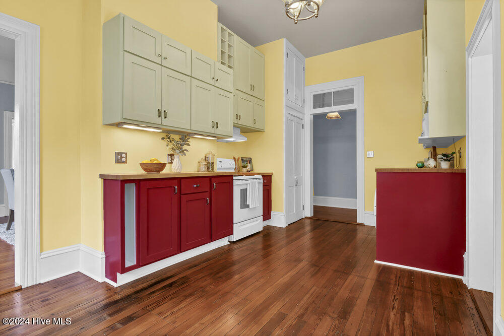 511 South 3rd Street Wilmington, NC 28401 - Photo 18 of 56 018_pja12920_588
